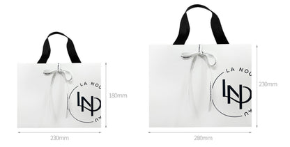 Paper shopping bag - medium